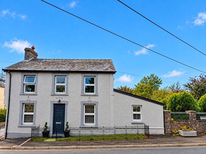 5 Bedroom Detached House For Sale In Cribyn, Lampeter, SA48