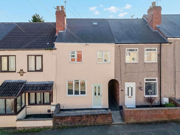 3 Bedroom Terraced House For Sale In Chapel Road, Grassmoor, S42