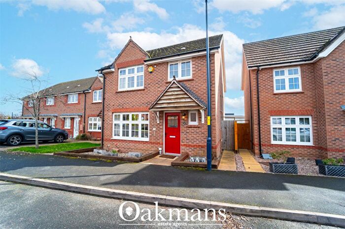 4 Bedroom Detached House For Sale In Fleming Way, Birmingham, B45