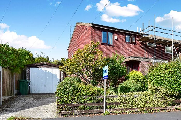 3 Bedroom Semi-Detached House For Sale In Wickfield Grove, Sheffield, S12