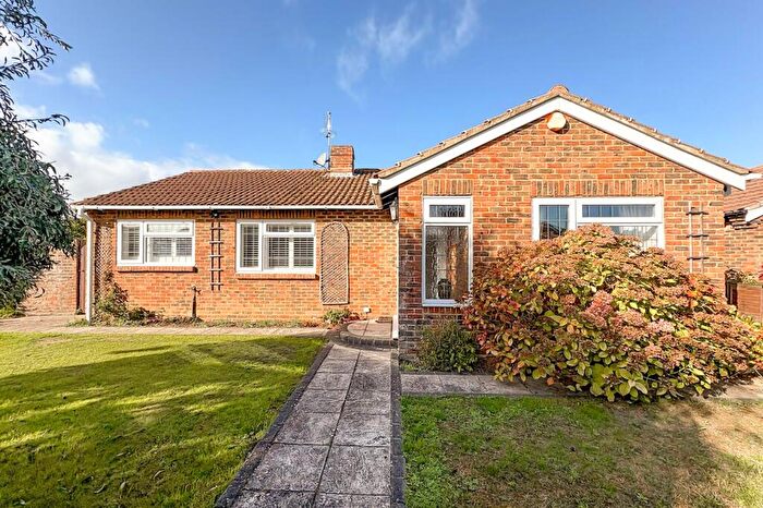 2 Bedroom Bungalow For Sale In Vermont Drive, East Preston, Littlehampton, West Sussex, BN16