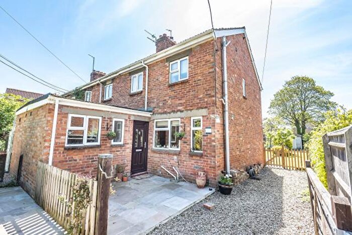 2 Bedroom Terraced House To Rent In Forster Lane, Cumnor, Oxford, OX2
