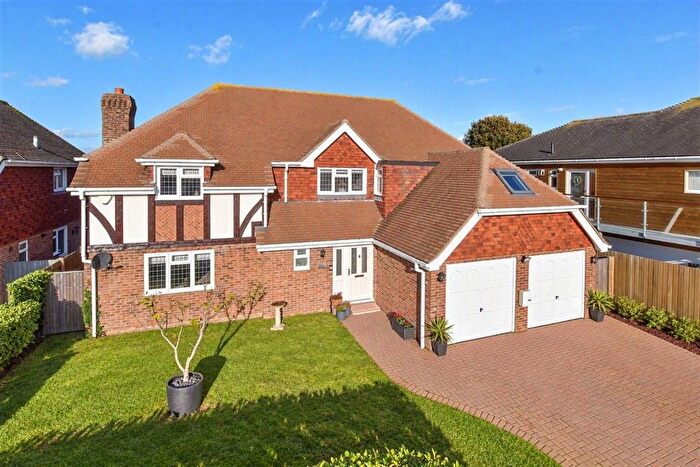 5 Bedroom Detached House For Sale In St. Nicholas Road, Littlestone, Kent, TN28