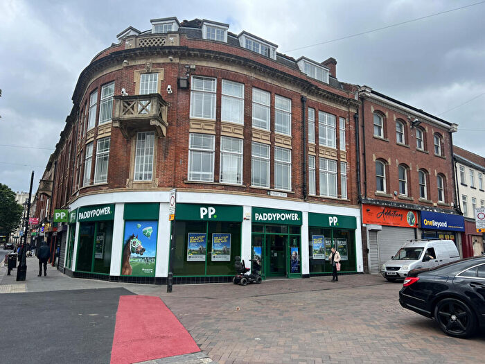 1 Bedroom Apartment To Rent In Winchester House Scot Lane, Doncaster, DN1