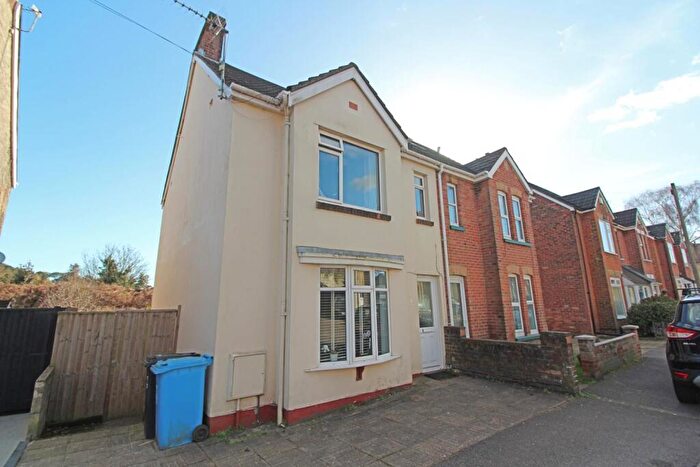 4 Bedroom Semi-Detached House To Rent In Lodge Close, Penn Hill, Poole, BH14