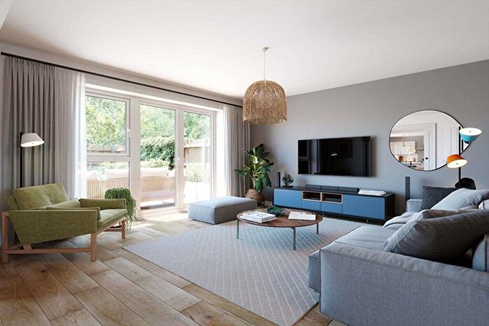 5 Bedroom Detached House For Sale In Norwich Road, Claydon, IP6