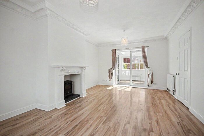 3 Bedroom Semi-Detached House For Sale In Field View Cottages, Featherstone, Pontefract, West Yorkshire, WF7