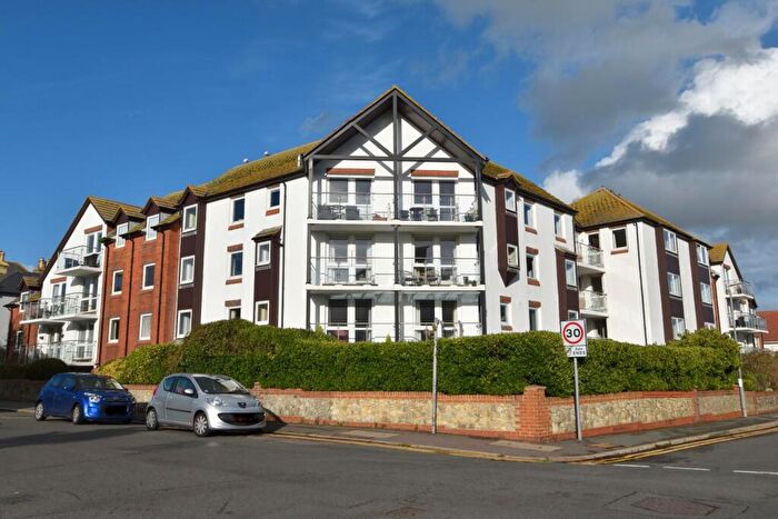 2 Bedroom Flat For Sale In Stade Street, Hythe, CT21
