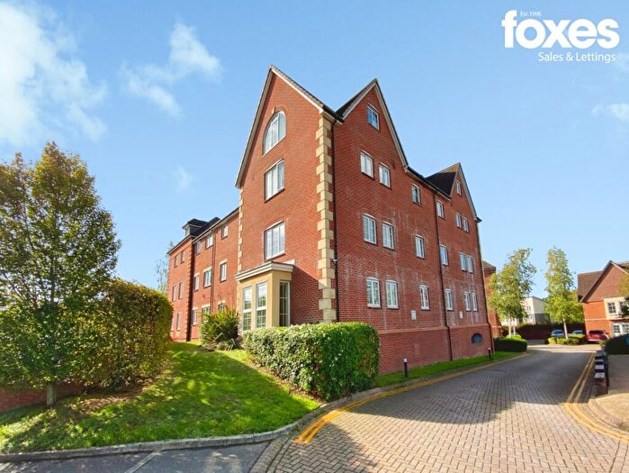 2 Bedroom Apartment For Sale In Crane House, Peel Close, Verwood, Dorset, BH31