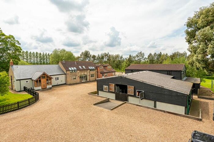 8 Bedroom Detached House For Sale In Shelton, Huntingdon, PE28