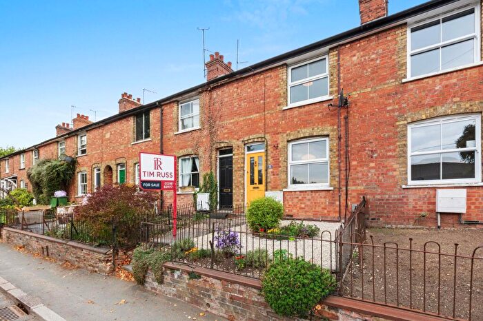 2 Bedroom Terraced House For Sale In Aylesbury Road, Wendover, HP22