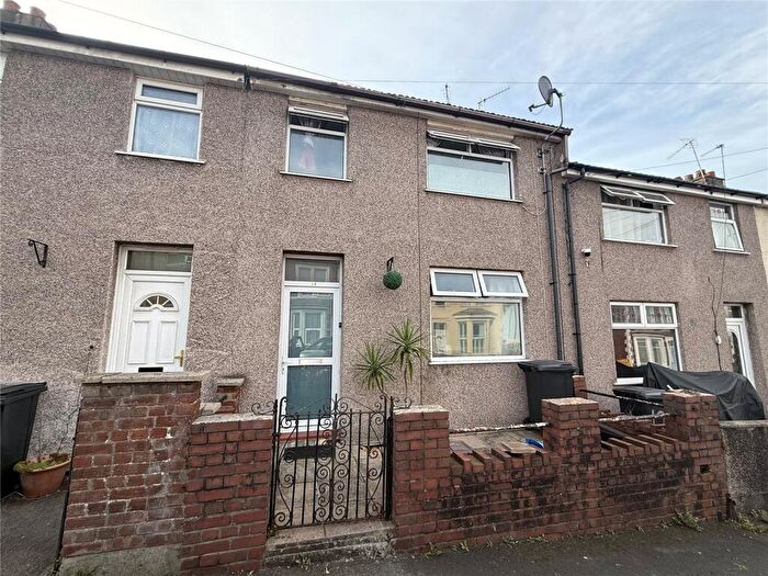 3 Bedroom Terraced House For Sale In Alpine Road, Easton, Bristol, BS5