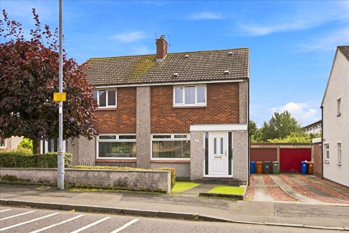 3 Bedroom Semi-Detached House For Sale In Briar Road, Kirkintilloch, Glasgow, G66