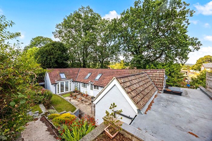 3 Bedroom Detached Bungalow For Sale In Corseley Road, Groombridge, TN3