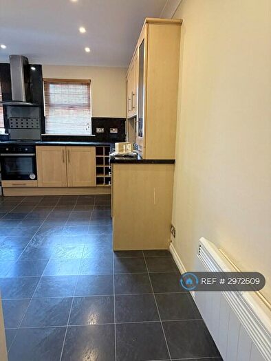 4 Bedroom Semi-Detached House To Rent In Water Lane, Purfleet, RM19