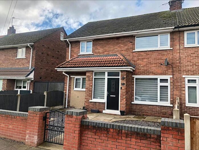 3 Bedroom Semi-Detached House To Rent In Aldesworth Road, Doncaster, DN4