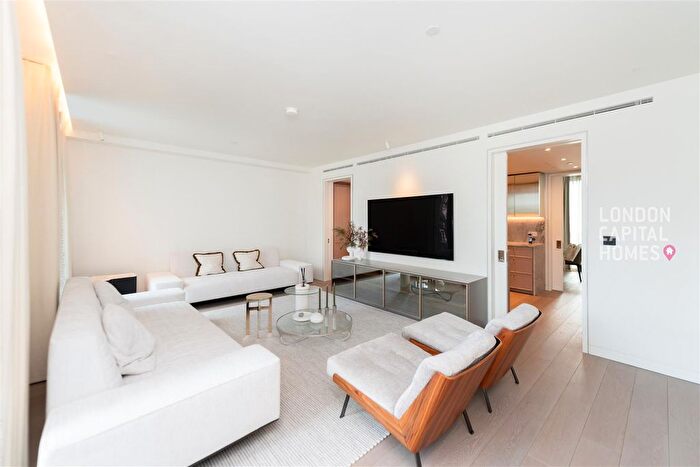 3 Bedroom Flat For Sale In Hanover Square, London, W1S