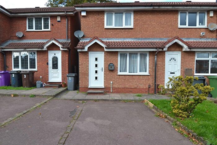 2 Bedroom Terraced House To Rent In Shayler Grove, Wolverhampton, WV2