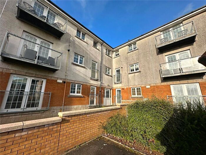 2 Bedroom Flat For Sale In Stewartfield Gardens, Stewartfield, Glasgow, South Lanarkshire, G74