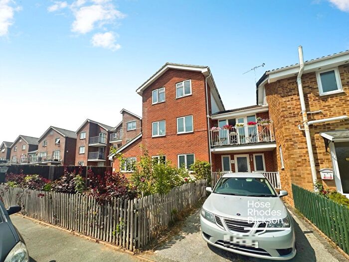 2 Bedroom Flat To Rent In Latimer Road, St. Helens, Ryde, PO33