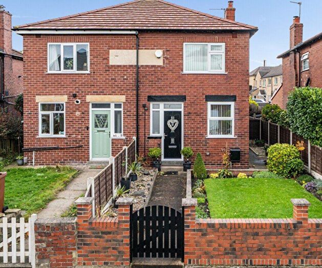 2 Bedroom Semi-Detached House For Sale In Clifton Drive, Pudsey, West Yorkshire, LS28
