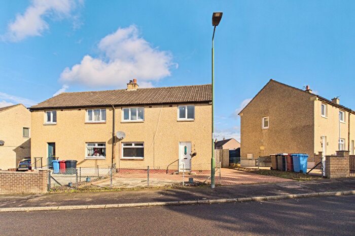 3 Bedroom Semi-Detached House For Sale In Borrowstoun Crescent, Bo'ness, EH51