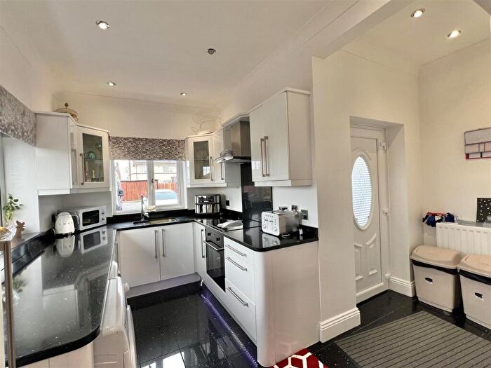 3 Bedroom Semi-Detached House For Sale In Geneva Road, Darlington, DL1
