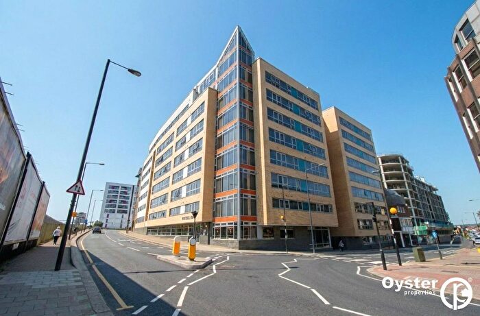 1 Bedroom Flat To Rent In Headstone Road, Roxborough Heights Headstone Road, HA1
