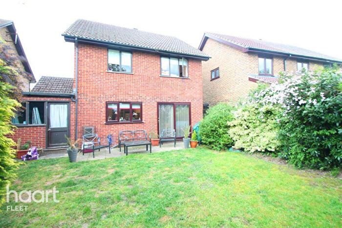 4 Bedroom Detached House To Rent In Haig Lane, Fleet, GU52