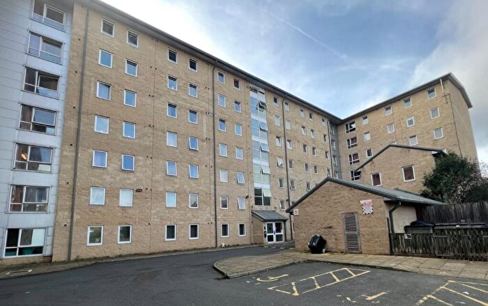 Studio For Sale In Unit Scholars Village, Great Horton Road, Bradford, West Yorkshire, BD7