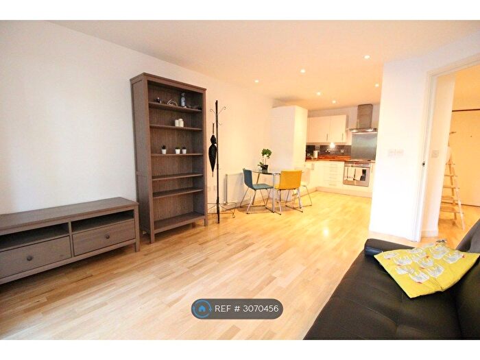 1 Bedroom Flat To Rent In Frean Street, London, SE16