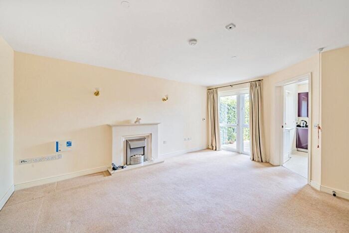2 Bedroom Retirement Property For Sale In Main Street, Tiddington, Stratford-upon-Avon, CV37