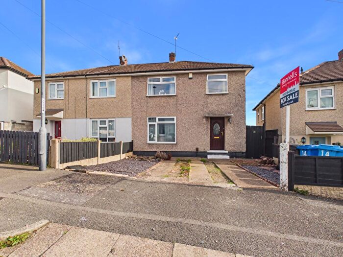 3 Bedroom Semi-Detached House For Sale In Fulham Road, Derby, Derbyshire, DE22