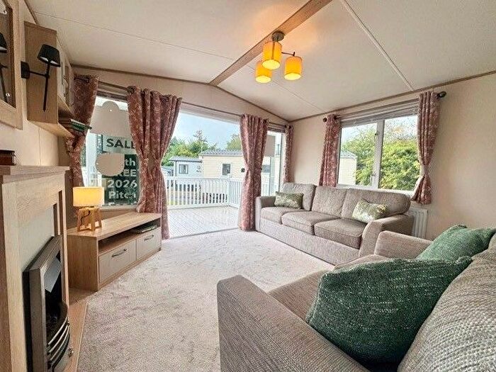 2 Bedroom Mobile/park Home For Sale In Kiln Ln, Gisburn, BB7