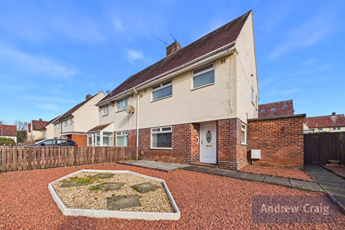 3 Bedroom Semi-Detached House For Sale In Valley View, Birtley, DH3
