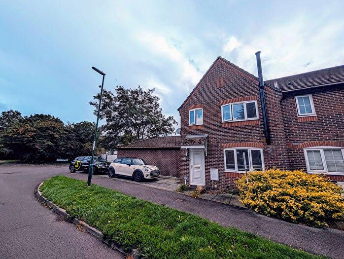 3 Bedroom Terraced House To Rent In Churchwood Drive, Chichester, PO20