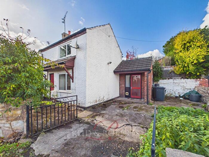 1 Bedroom Detached House For Sale In Brynydd, Ponciau, Wrexham, LL14