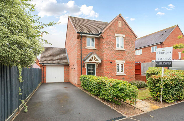 3 Bedroom Detached House For Sale In Rothschild Drive, Sarisbury Green, Southampton, Hampshire, SO31