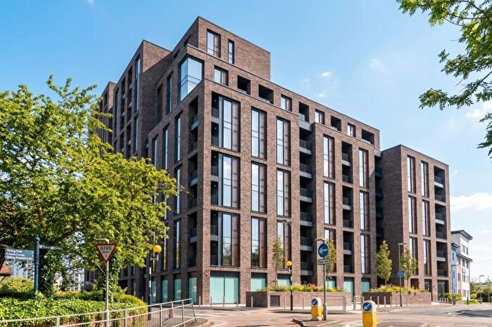 1 Bedroom Apartment To Rent In Woking, Surrey, GU22