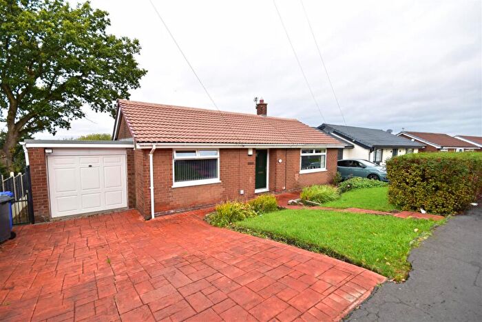 2 Bedroom Detached Bungalow For Sale In Salisbury Drive, Dukinfield, SK16