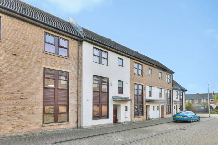 4 Bedroom Terraced House To Rent In First Lane, Northampton, Northamptonshire, NN5