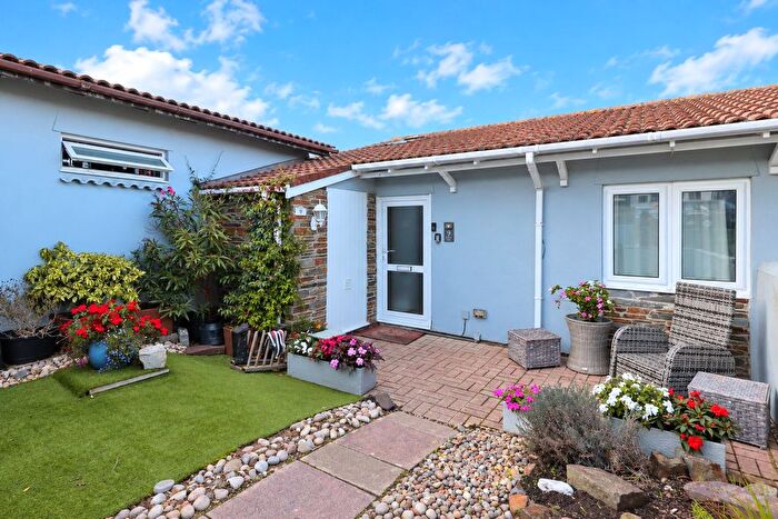 4 Bedroom Bungalow For Sale In Kala Fair, Westward Ho, Bideford, EX39