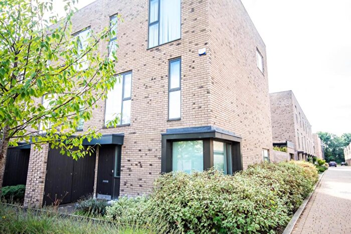 3 Bedroom End Of Terrace House To Rent In Clay Farm Drive, Trumpington, CB2