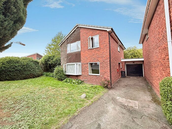 4 Bedroom Link Detached House For Sale In Vineyard Road, Newport, TF10