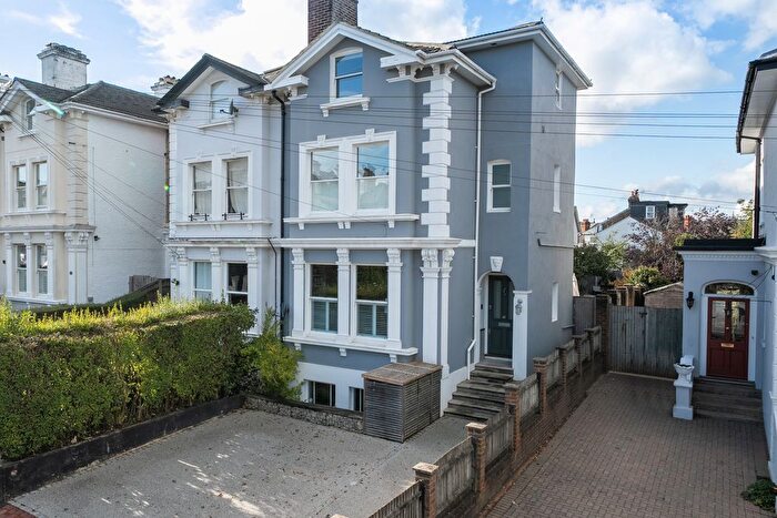 4 Bedroom Semi-Detached House For Sale In St. James Road, Tunbridge Wells, TN1