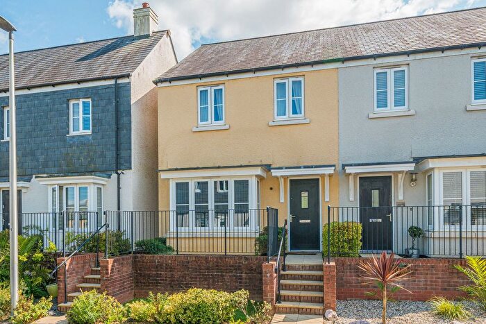 3 Bedroom Semi-Detached House For Sale In Moyles Park, Modbury, PL21