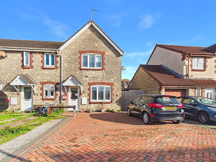 3 Bedroom End Of Terrace House For Sale In Cwrt Y Cadno, Llantwit Major, CF61