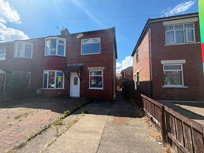 2 Bedroom Flat To Rent In Redcar Road, Wallsend, NE28