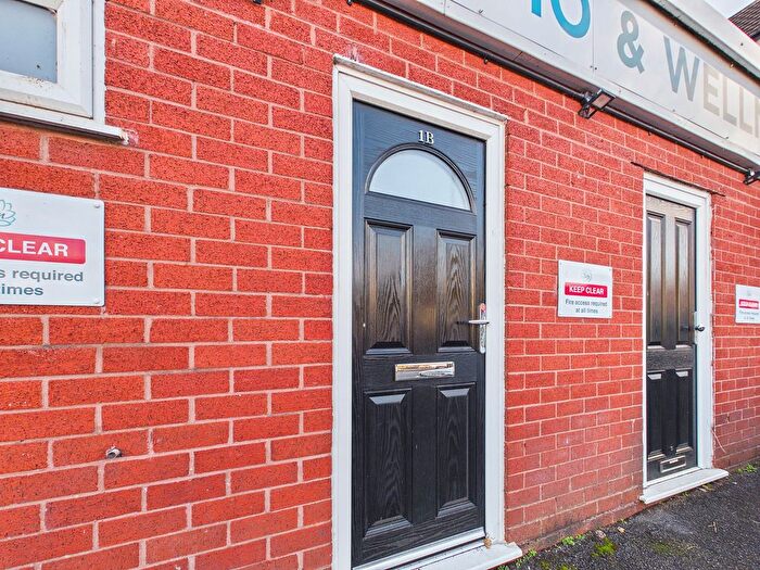2 Bedroom Flat For Sale In Westbridge Mews, Wigan, WN1