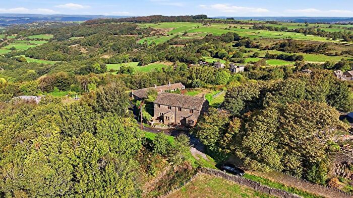 3 Bedroom Semi-Detached House For Sale In Top Of The Bank, Thurstonland, Huddersfield, HD4